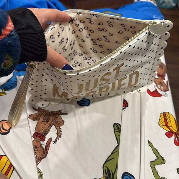 Just married wristlet clutch - Picture 2 of 3